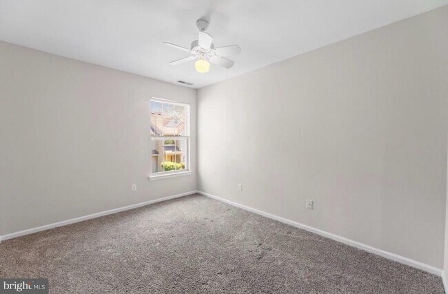 Building Photo - 3204 Danbury Ct