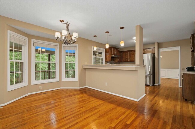 Building Photo - Spacious 4-Bed Oasis with Basement in Cary