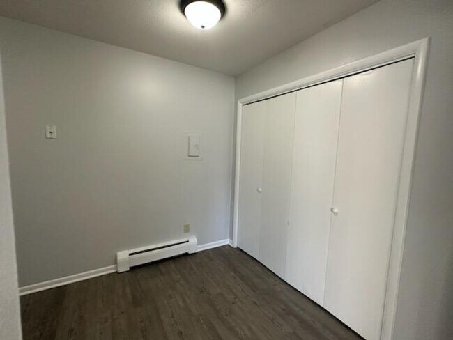 Interior Photo - 4210 Knob Hill Drive