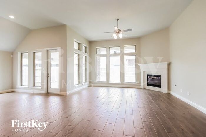 Building Photo - 3306 Skylark Valley Trace
