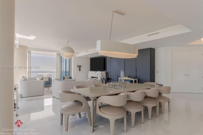 Building Photo - 17975 Collins Ave