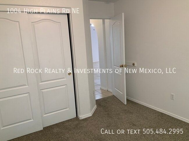 Building Photo - 1004 High Plains Rd