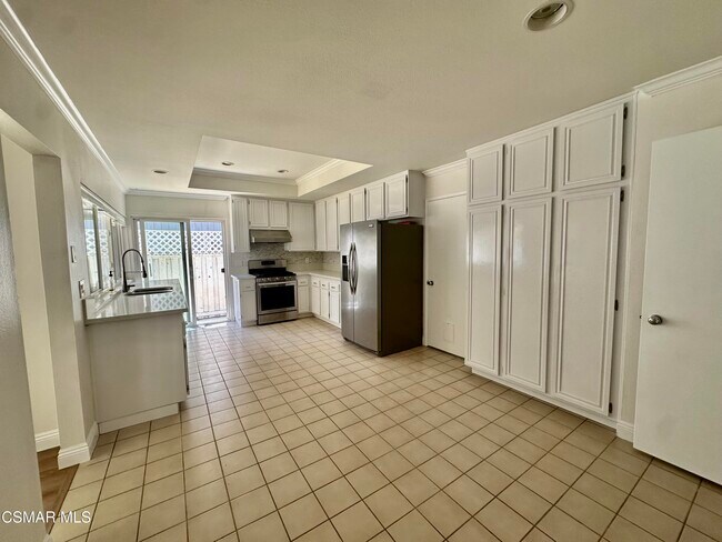 Building Photo - 2828 W Wasatch Ct