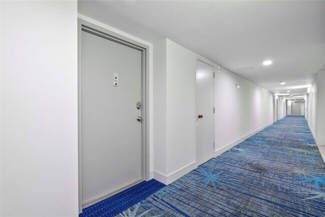 Building Photo - 1160 N Federal Hwy