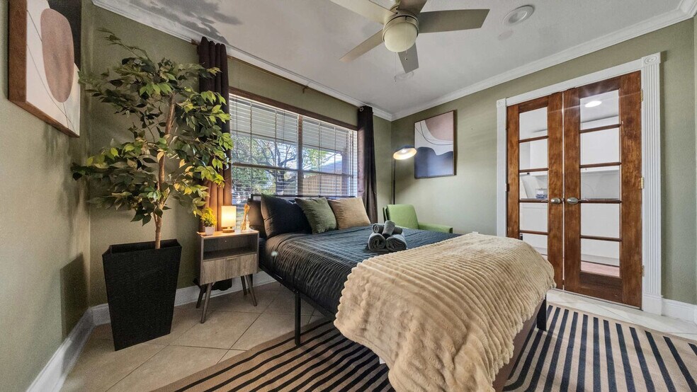 Building Photo - 3603 Zoch Ln