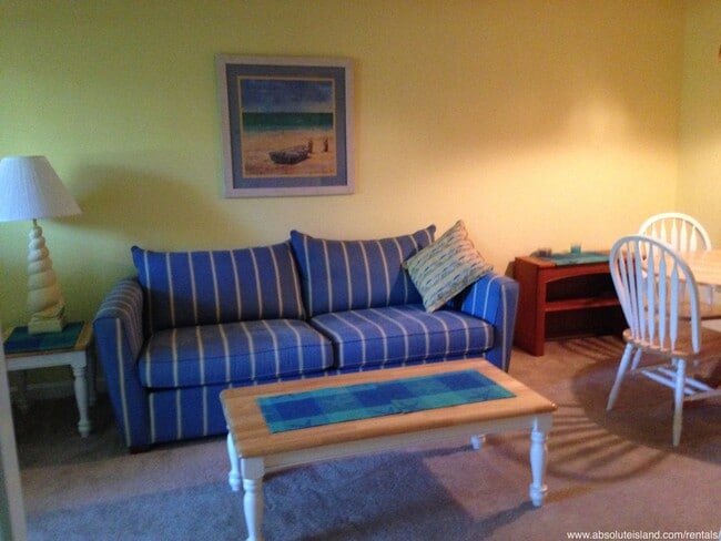 Building Photo - Furnished Two-Bedroom Coastal Condo | North End of Hilton Head