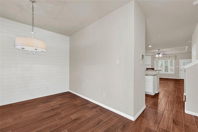 Building Photo - 3310 Pine Chase Dr