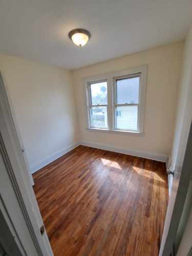 Building Photo - 8610 Jeffries Ave