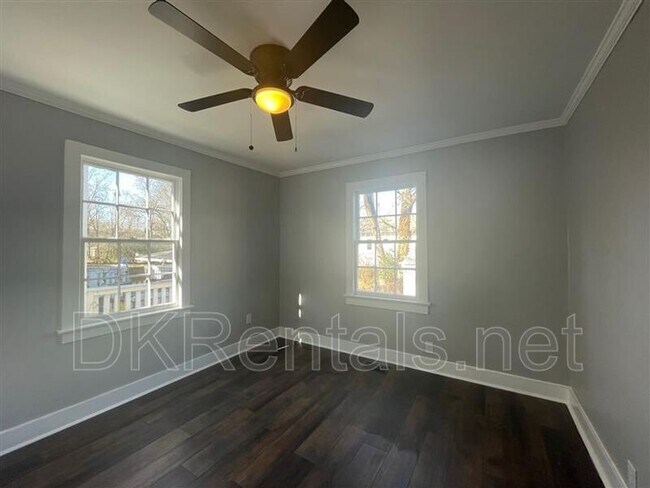 Building Photo - 1279 Eubanks Ave