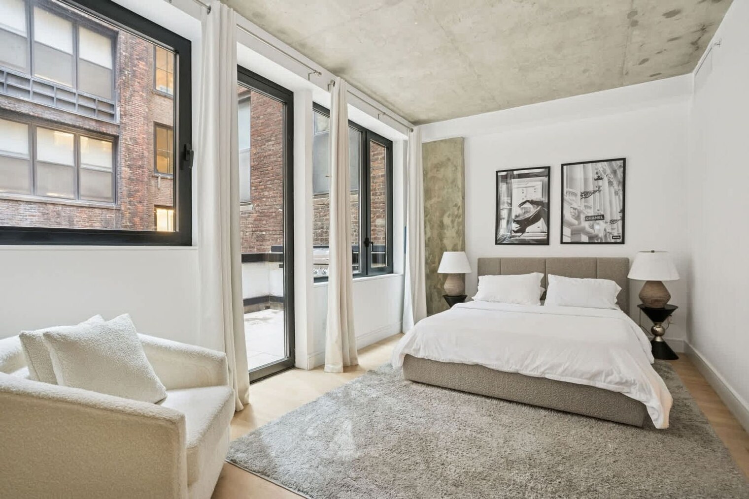 Building Photo - 132 W 26th St