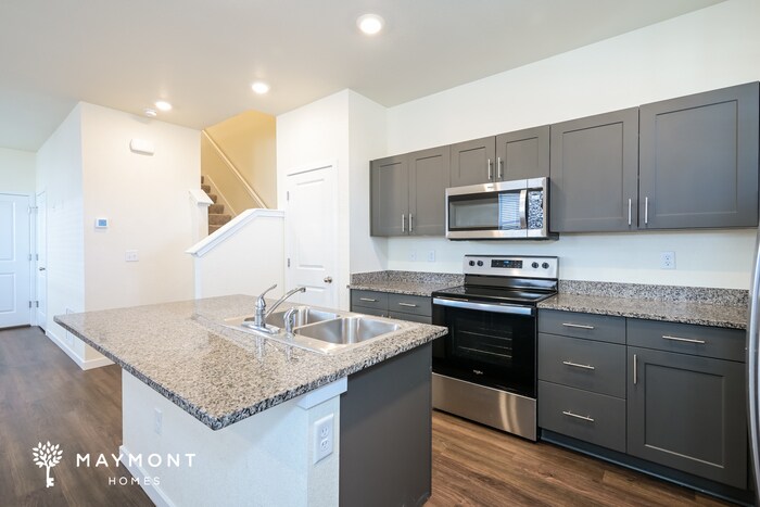 Building Photo - 13443 Oneida Ln