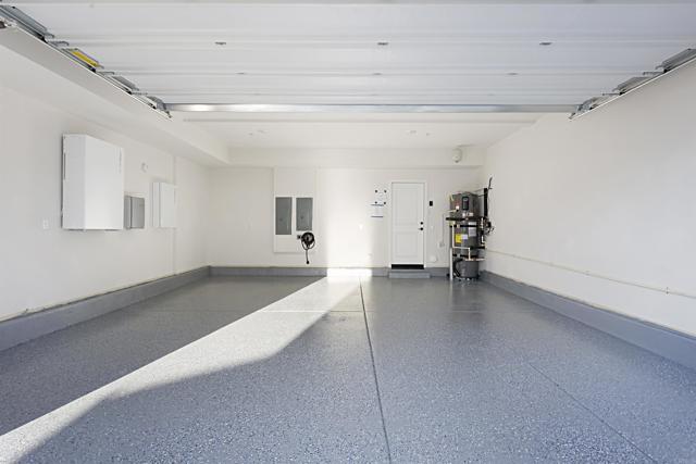 Building Photo - 12235 Halle Way