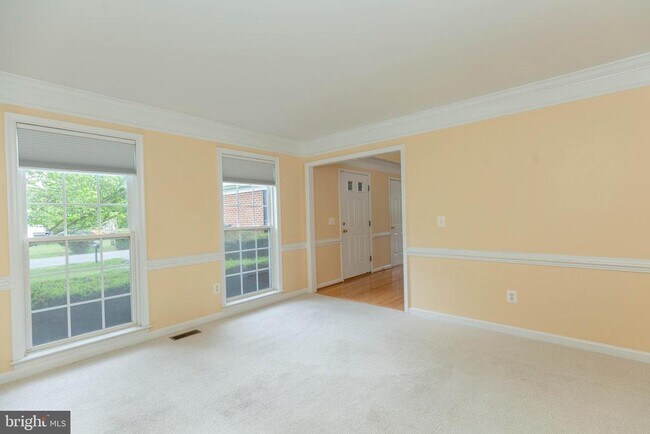 Building Photo - 53 Pebble Beach Dr