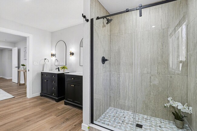 Building Photo - Remodeled 3-Bedroom Home with Private Yard & 2-Car Garage in Berkeley