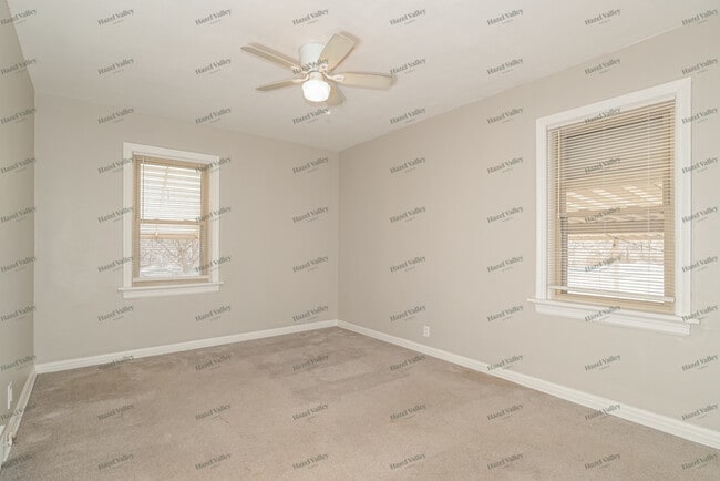 Building Photo - 180 Lemay Gardens Dr