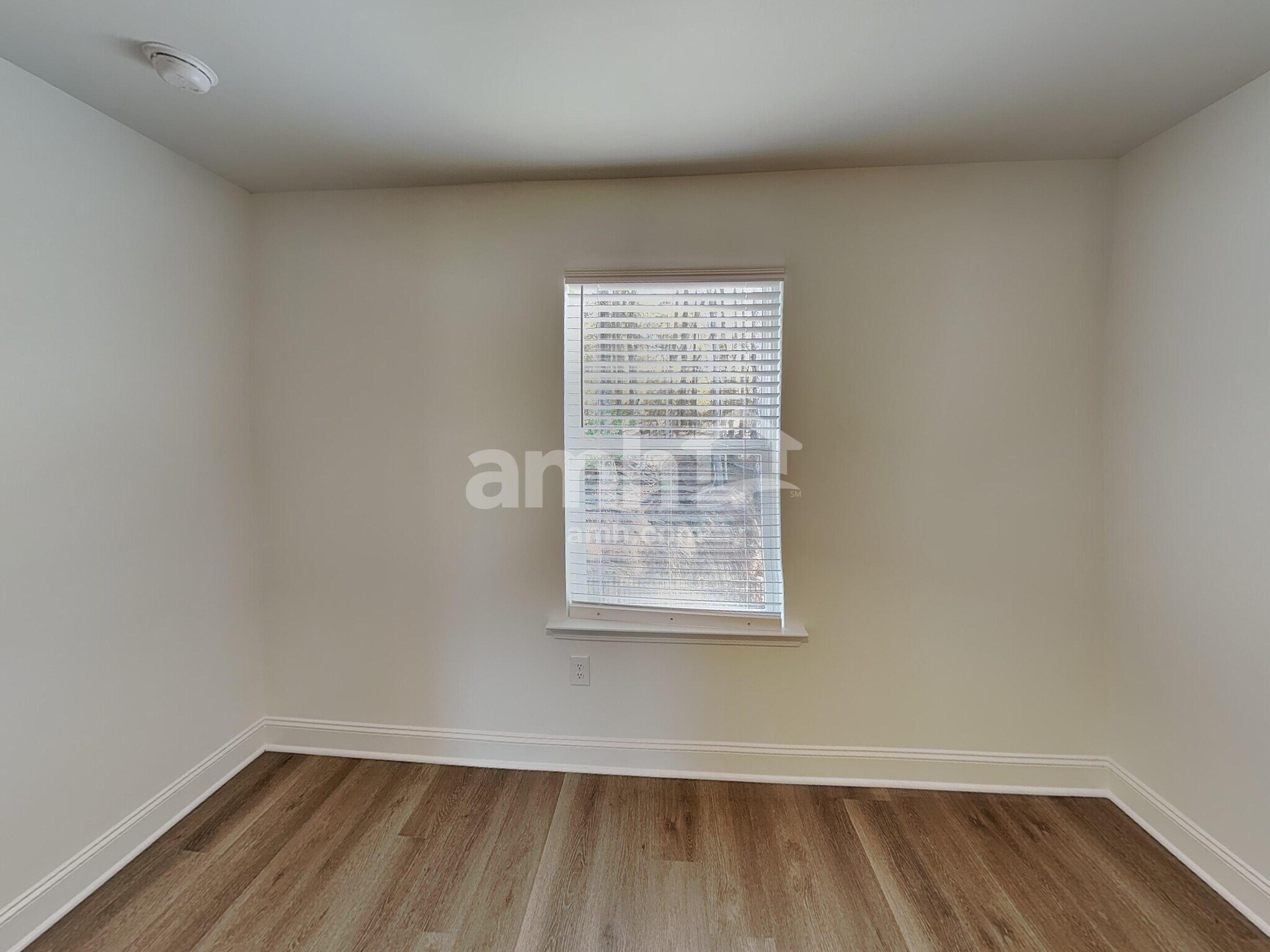 Building Photo - 1409 Aquamarine Dr