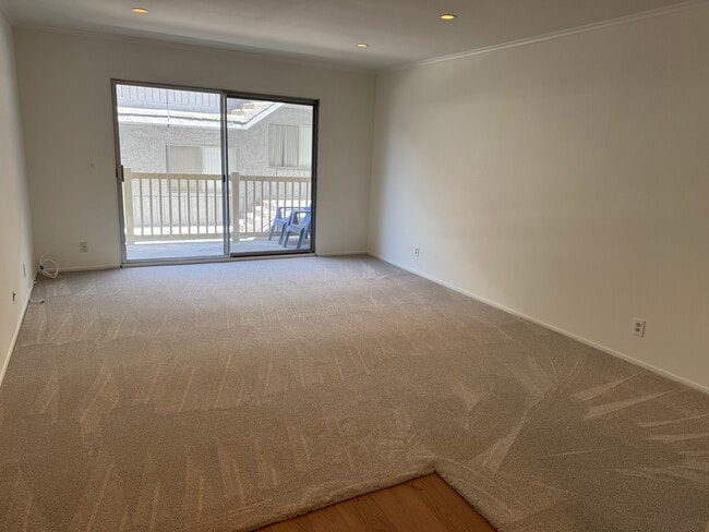 Living Room - 1707 Pacific Coast Hwy