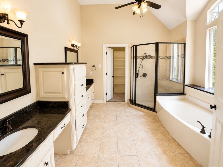 Building Photo - 6005 Wallace Meadows Ct