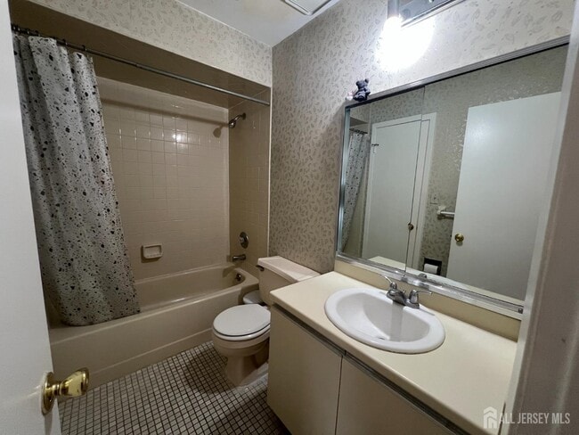 Building Photo - 89 Gate House Ln