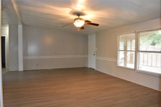 Building Photo - 22530 Yancy Rd