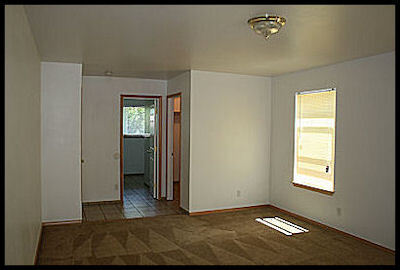 Building Photo - 6432 Shire Estate Pl NE