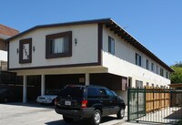 Building Photo - ben372
