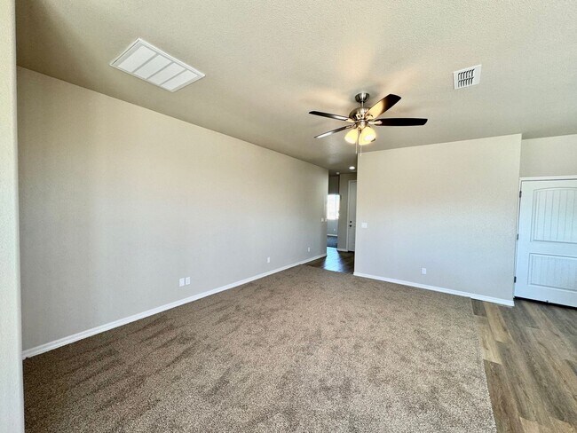 Building Photo - Come Check Out this Beautiful 2025 New Build!!!! *MOVE IN SPECIAL, $500 OFF OF THE FIRST MONTH RENT*