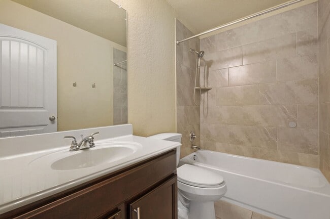 Building Photo - First time rental!
