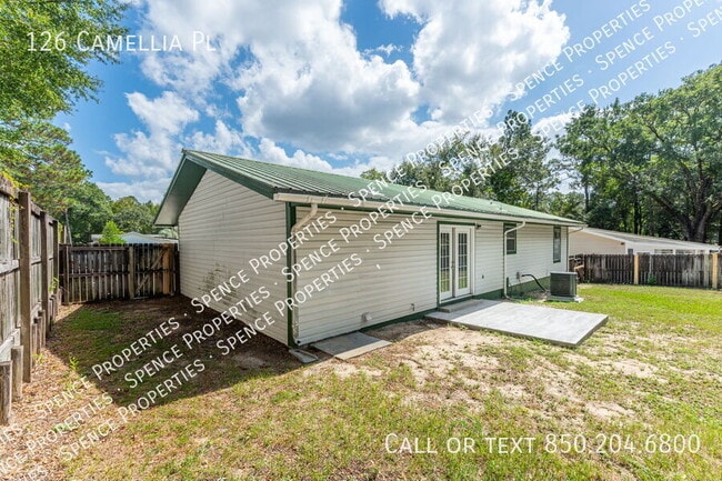 Building Photo - 126 Camellia Pl