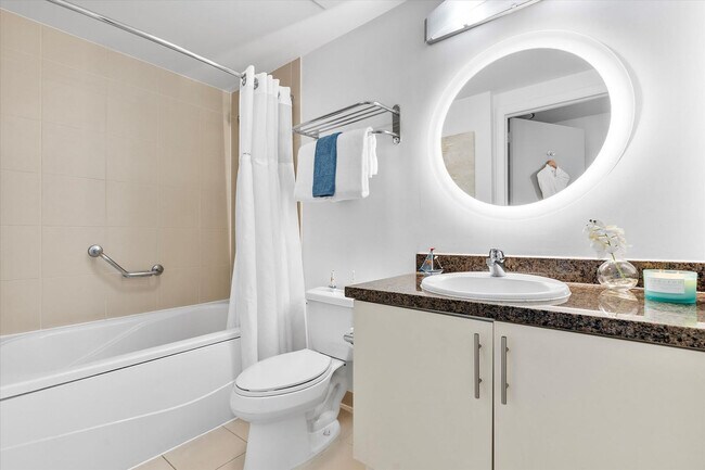 Building Photo - 2889 McFarlane Rd