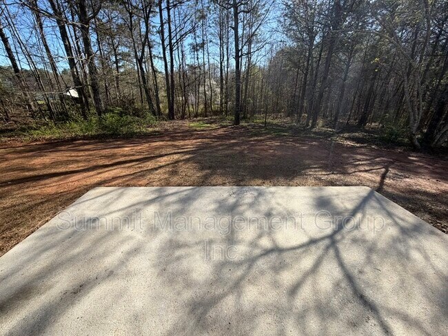 Building Photo - 25 Stephens Way