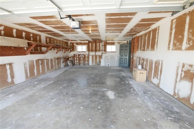 Building Photo - 3606 San Blas Dr