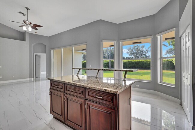 Building Photo - 4190 Bahia Isle Cir