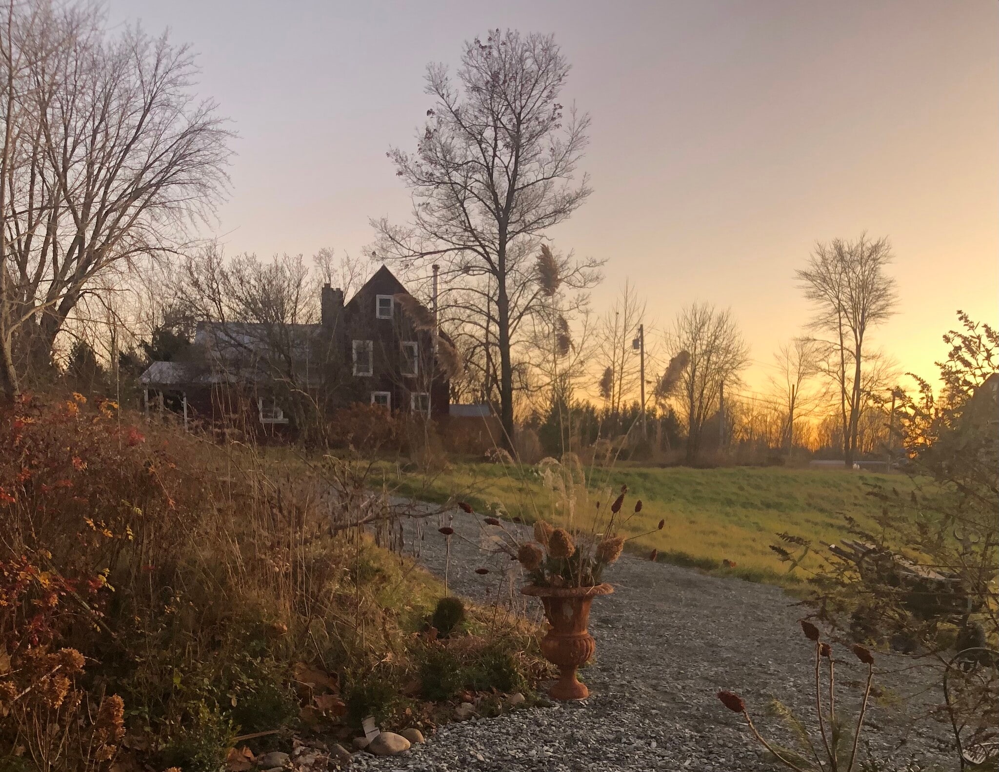 Building Photo - 388 Eichybush Rd