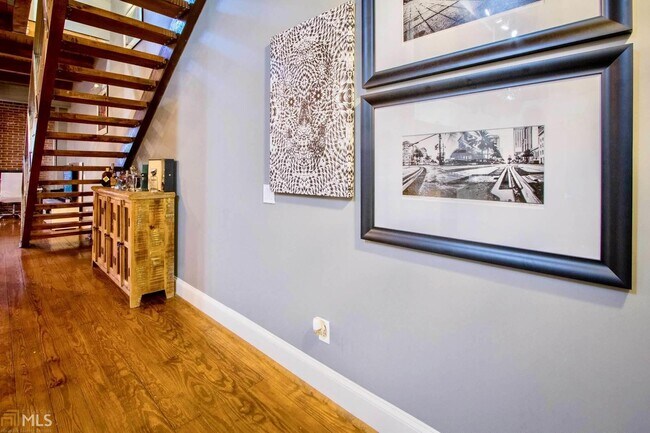 Building Photo - 205 Walker St SW