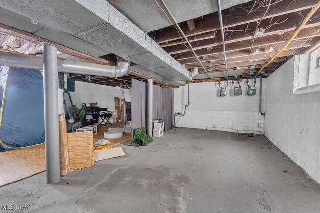 Building Photo - 3309 Desota Ave