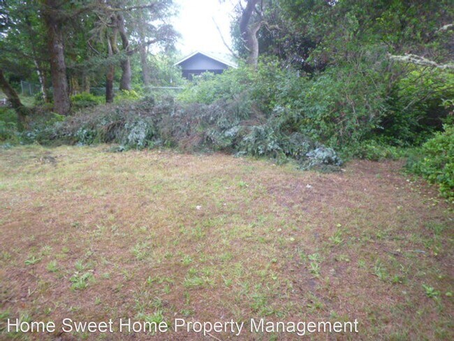 Building Photo - 2 br, 1 bath House - 325 Clover Creek Ave NW
