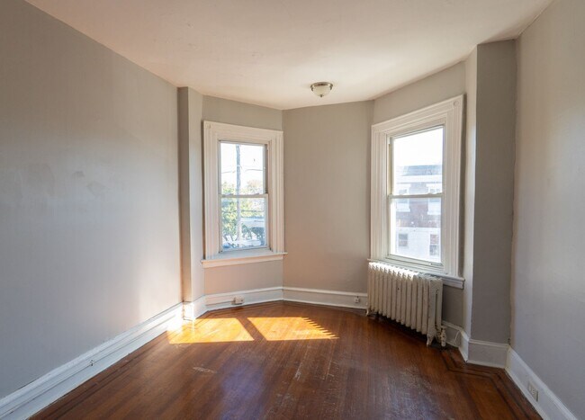 Building Photo - 5800 Spruce St