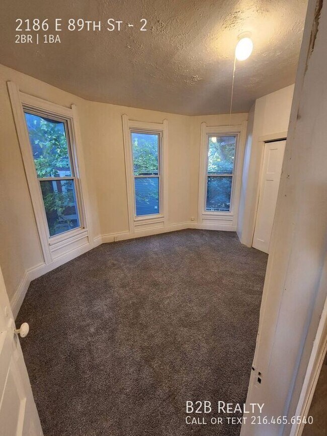 Building Photo - 2186 E 89th St