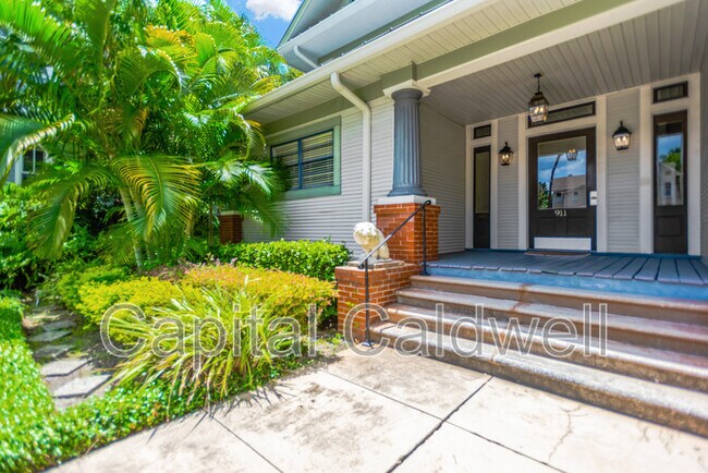 Building Photo - 911 S Rome Ave