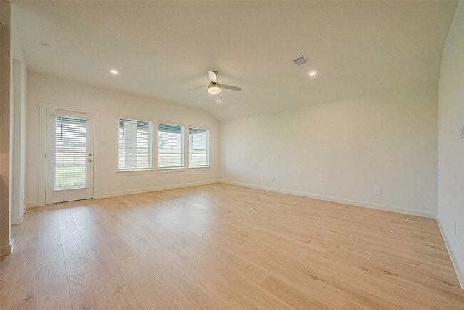 Building Photo - 4210 Harvest Creek Cr