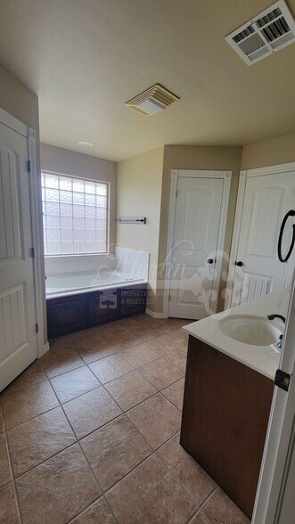 Building Photo - 1117 Morning Side Ct