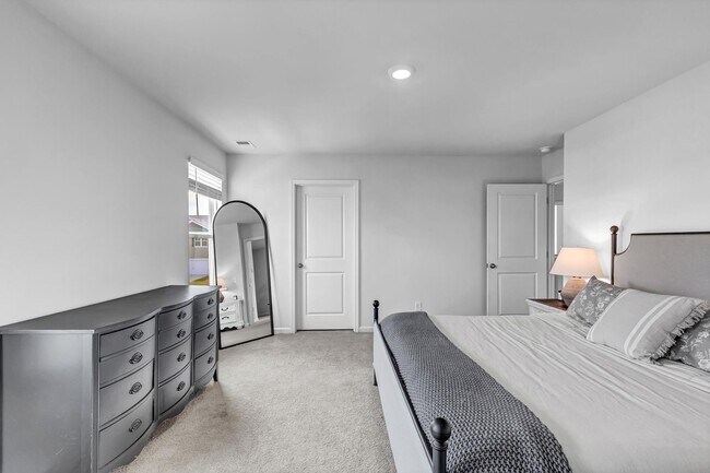 Building Photo - Ways Station Golf course community in Richmond Hill Plantation - 4 Bed/2.5 Bath