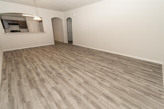 Building Photo - 5611 Rocky Trail Dr