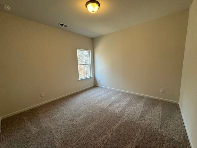 Building Photo - New 3/2.5 House in Armuchee- $1,995