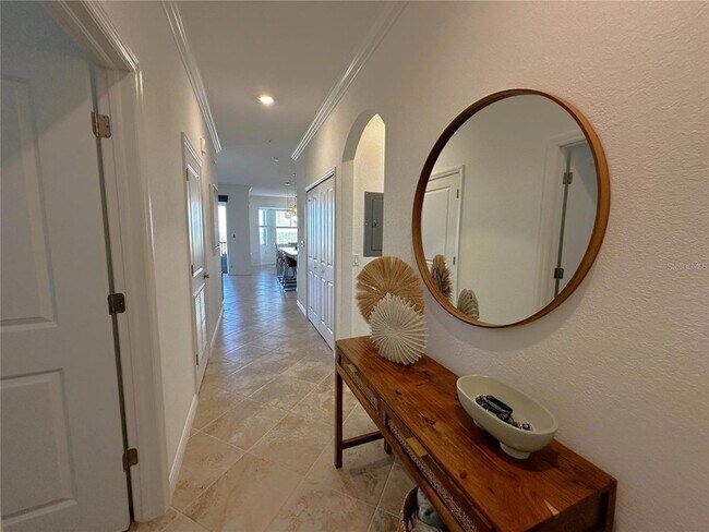 Building Photo - 14041 Heritage Landing Blvd