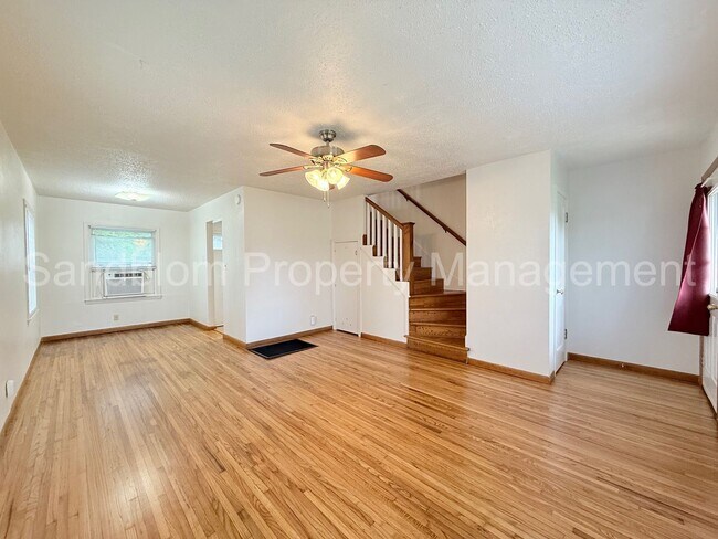 Building Photo - For Lease | Brookside | Available Now!