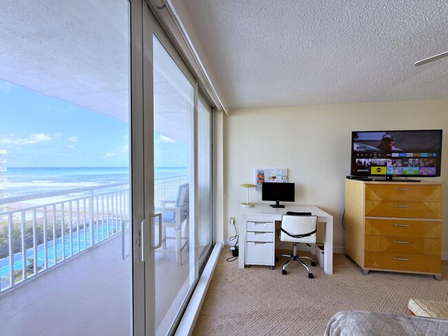 Building Photo - 3546 S Ocean Blvd