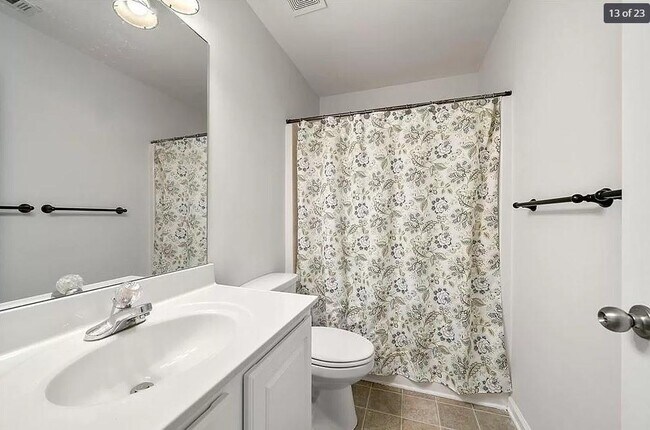 Building Photo - 5905 Sterling Ct