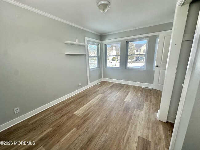 Building Photo - 80 Larkin Pl